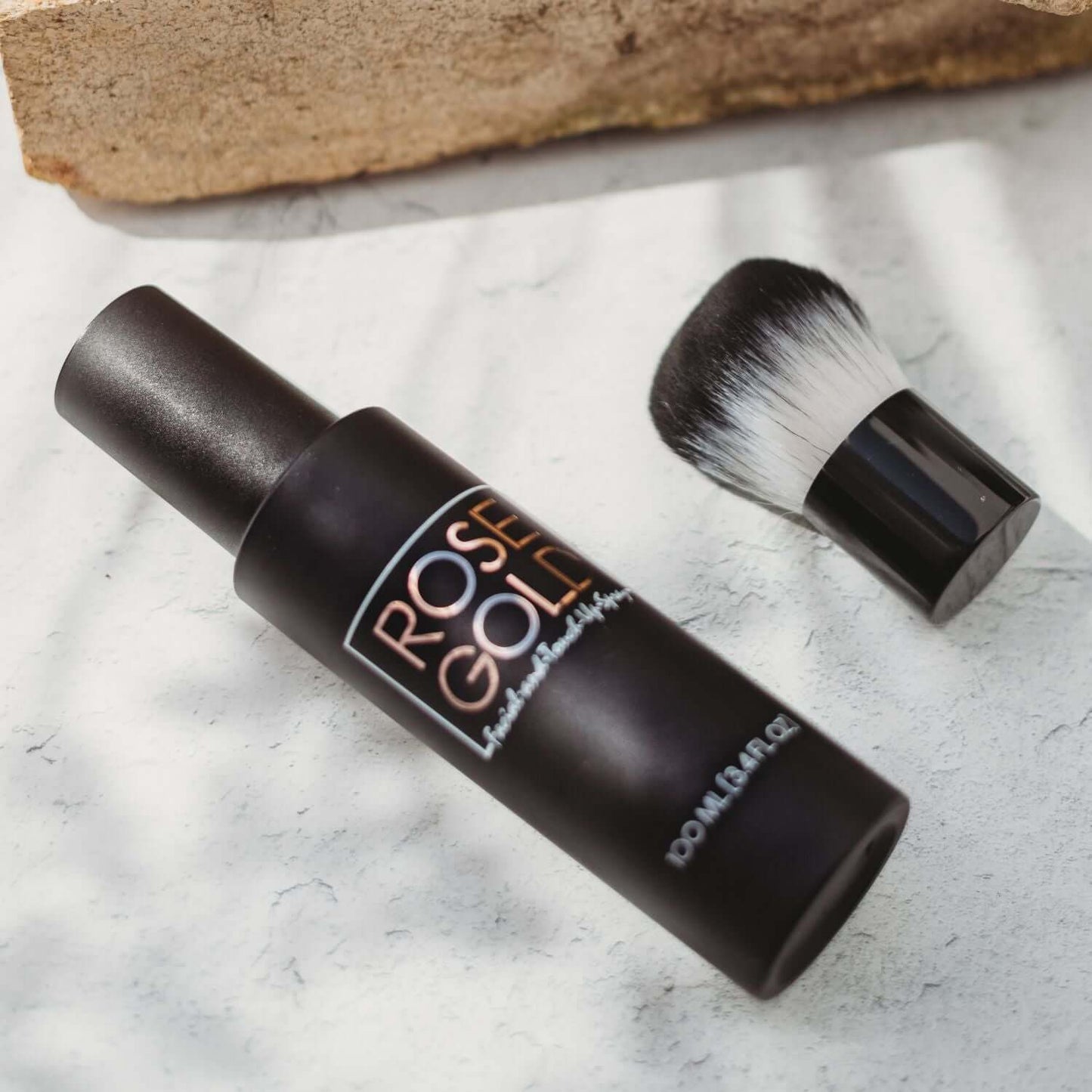 Face Tan This blendable bronze tanning water is the perfect lightweight non-comedogenic formula to even out your skin tone with a beautiful bronze glow or take it to the next level with contouring. If you don't like foundation but love a bronzed look in t