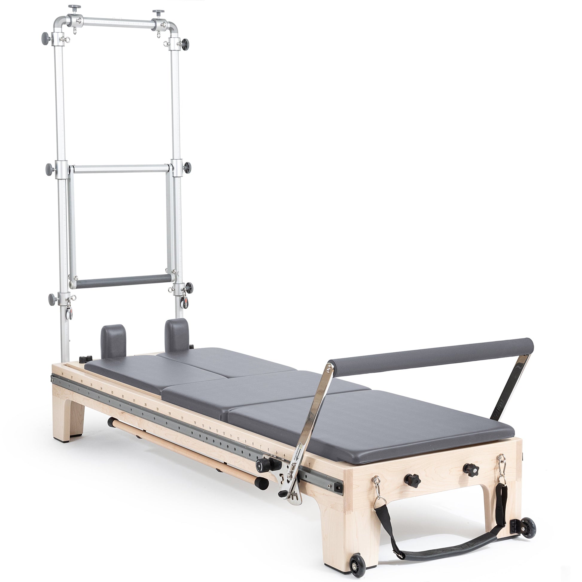 The Twin Reformer from Elina Pilates offers a multitude of benefits, highlighting its exceptional versatility that makes it the perfect choice to stimulate your creativity and keep your Pilates workout always fresh. With its double carriage design and res