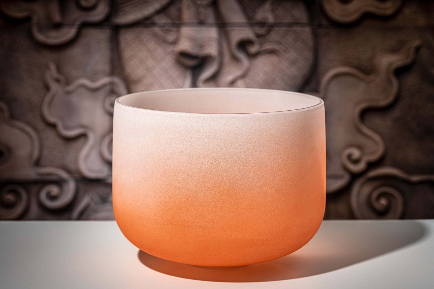 Are you tired of looking at poorly made color singing bowls online? This premium Crystal Singing Bowl Chakra Set stands apart with its gradient color design, large size from 8" to 14", and unmatched quality control with pure sound characteristics. The uni