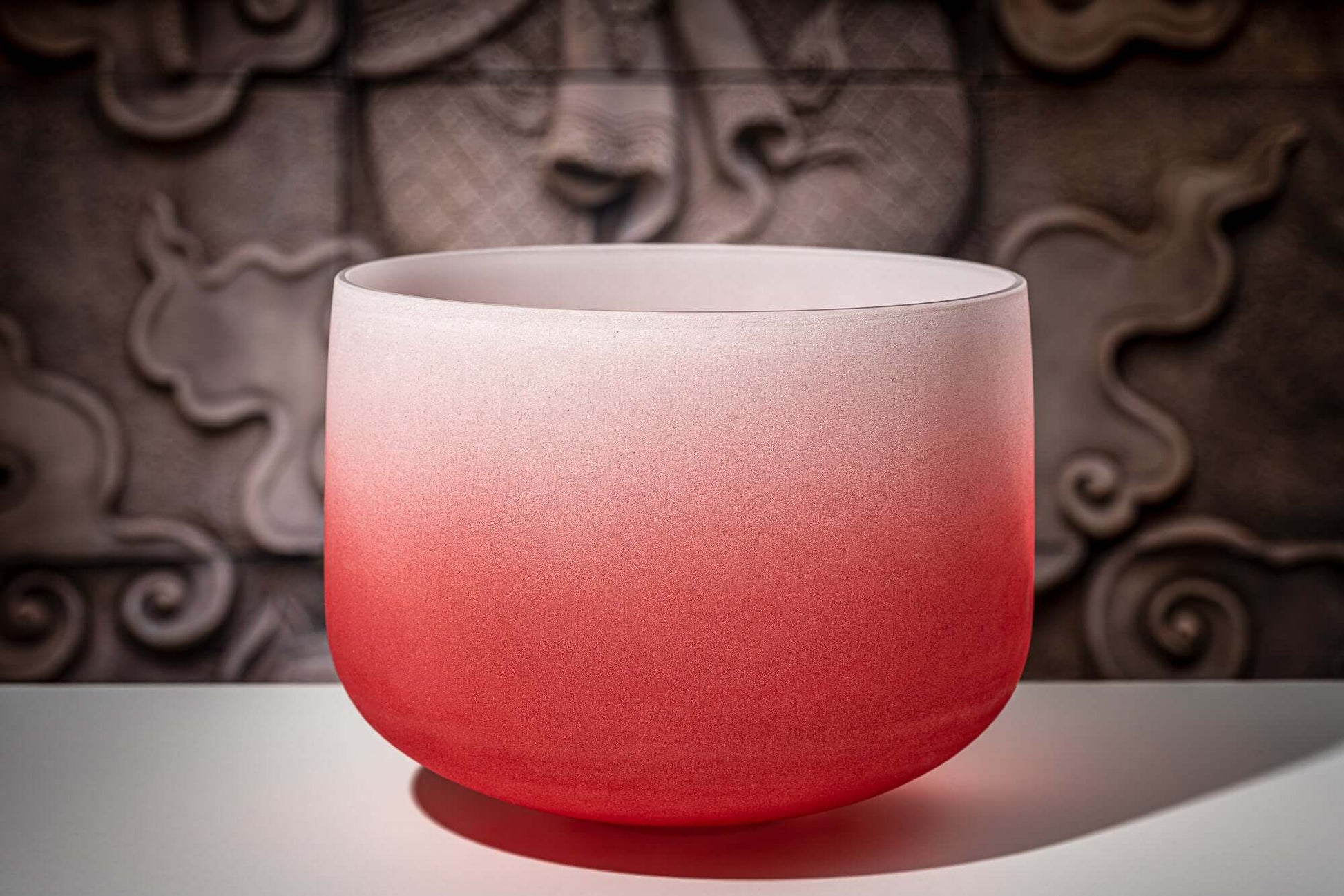 Are you tired of looking at poorly made color singing bowls online? This premium Crystal Singing Bowl Chakra Set stands apart with its gradient color design, large size from 8" to 14", and unmatched quality control with pure sound characteristics. The uni