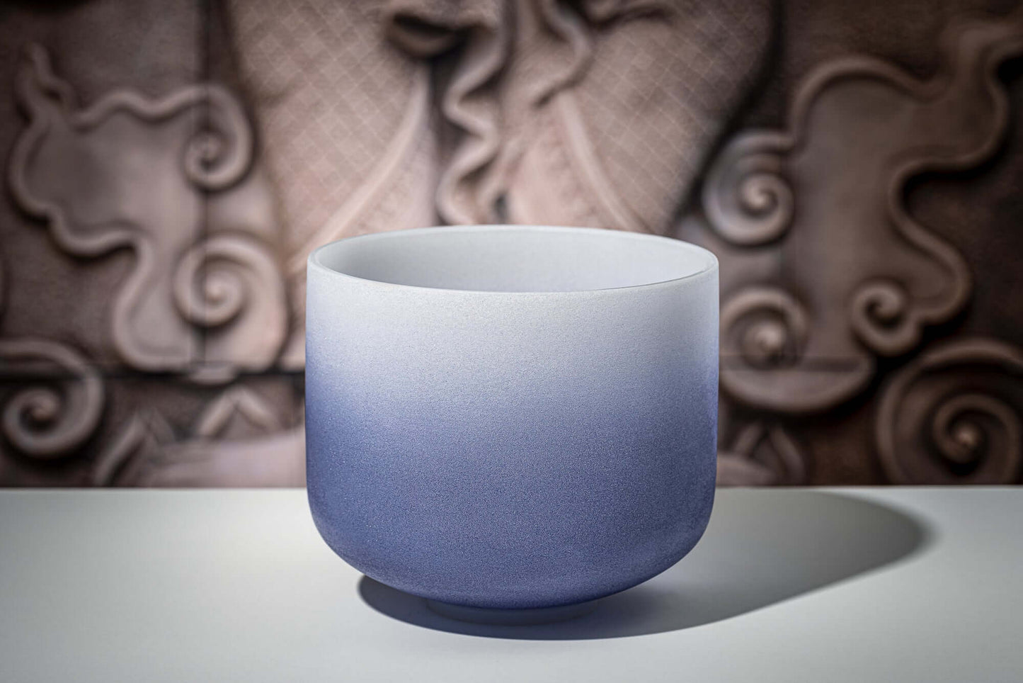 Are you tired of looking at poorly made color singing bowls online? This premium Crystal Singing Bowl Chakra Set stands apart with its gradient color design, large size from 8" to 14", and unmatched quality control with pure sound characteristics. The uni