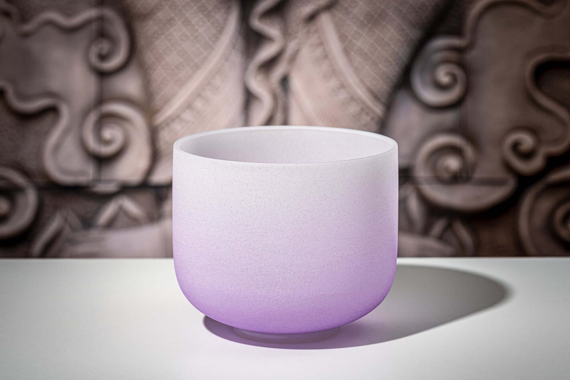 Are you tired of looking at poorly made color singing bowls online? This premium Crystal Singing Bowl Chakra Set stands apart with its gradient color design, large size from 8" to 14", and unmatched quality control with pure sound characteristics. The uni