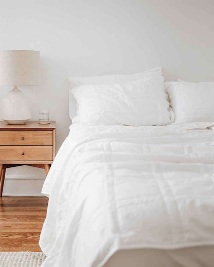 The Baloo weighted comforter molds to your body like a gentle hug, enveloping the entire bed in a cozy, comfy cocoon. Science-backed and sustainably-made, in super-soft washable cotton, the comforter's larger size makes it ideal for sharing.