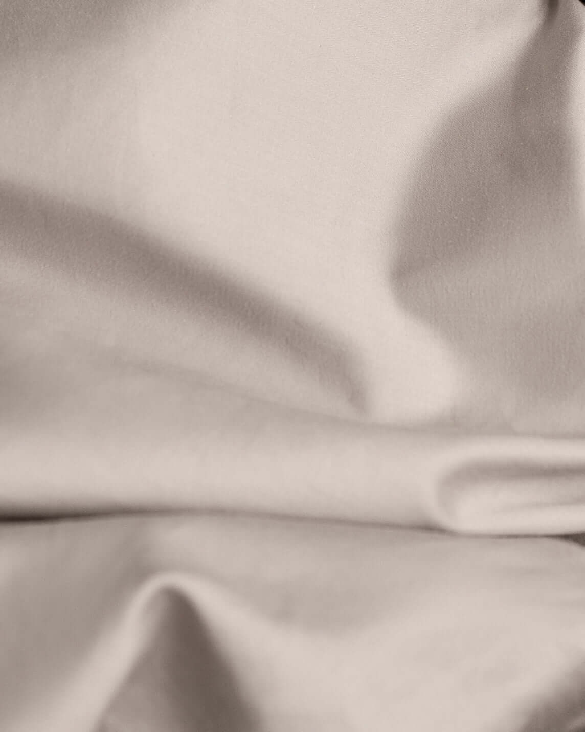 A perfect fit for our 12lb Weighted Throw or 15lb & 20lb Weighted Blankets (note, not the Comforters!) Our cool, easy-to-wash, cotton cover protects your Baloo with style and ease - without adding heat!