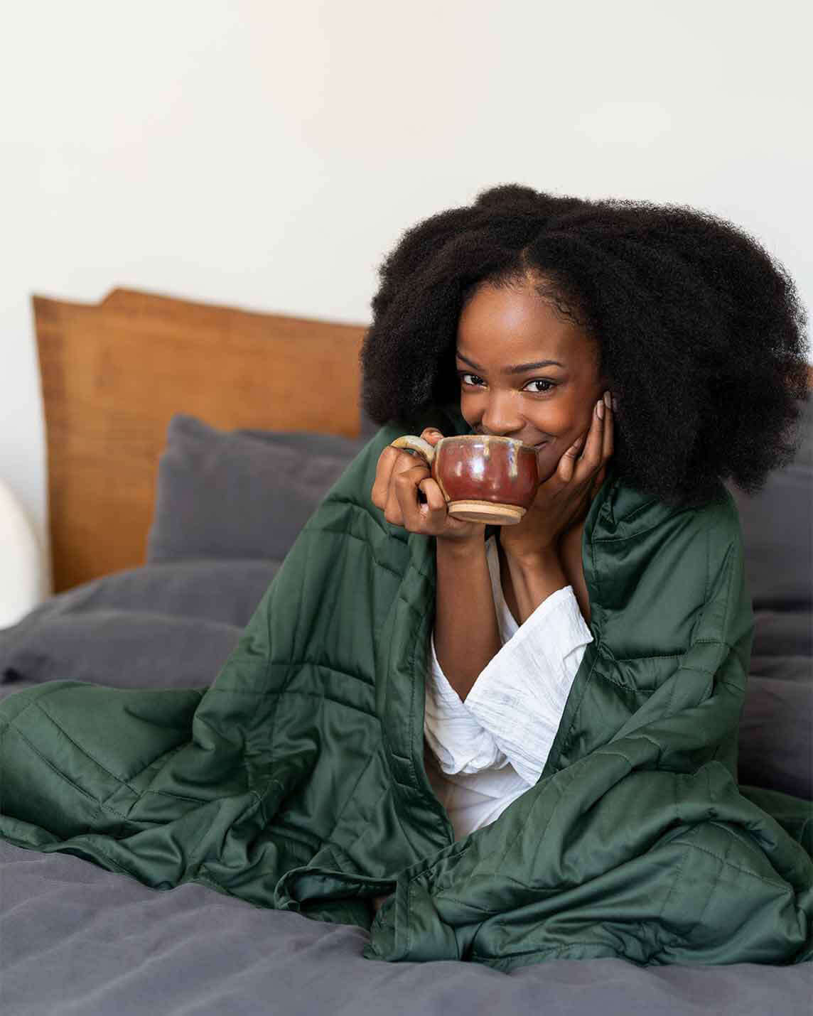 Good nights and better days from here on out, with our best-selling weighted blanket. Science-backed, sustainably-made, in super-soft washable cotton—for a blanket that feels like a hug, right when you need one.
