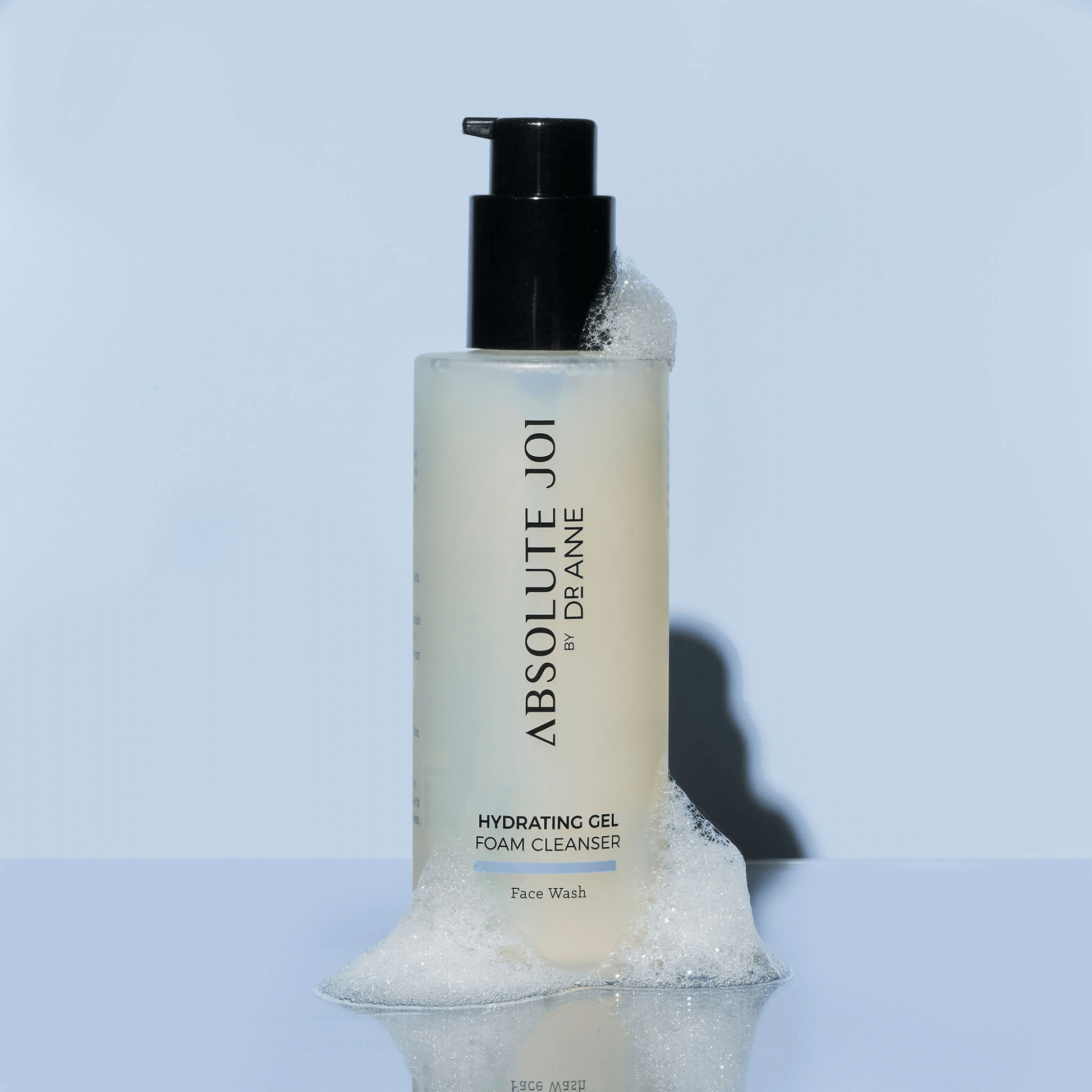 Healthy skin starts with our pH-balancing foam cleanser. Cleansing is the bedrock of a flawless skincare regimen. The key to cleansing for radiant skin is taking a balanced approach—never stripping or over-cleansing. Discover the ultimate cleansing and pr
