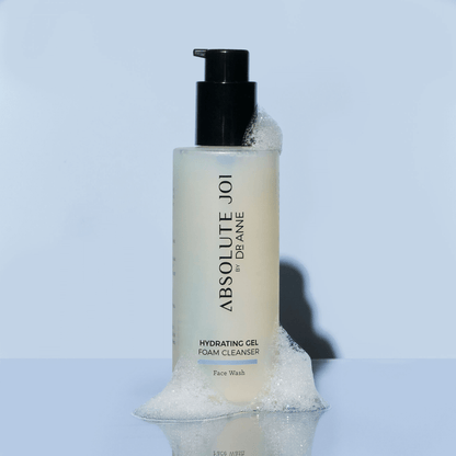 Healthy skin starts with our pH-balancing foam cleanser. Cleansing is the bedrock of a flawless skincare regimen. The key to cleansing for radiant skin is taking a balanced approach—never stripping or over-cleansing. Discover the ultimate cleansing and pr