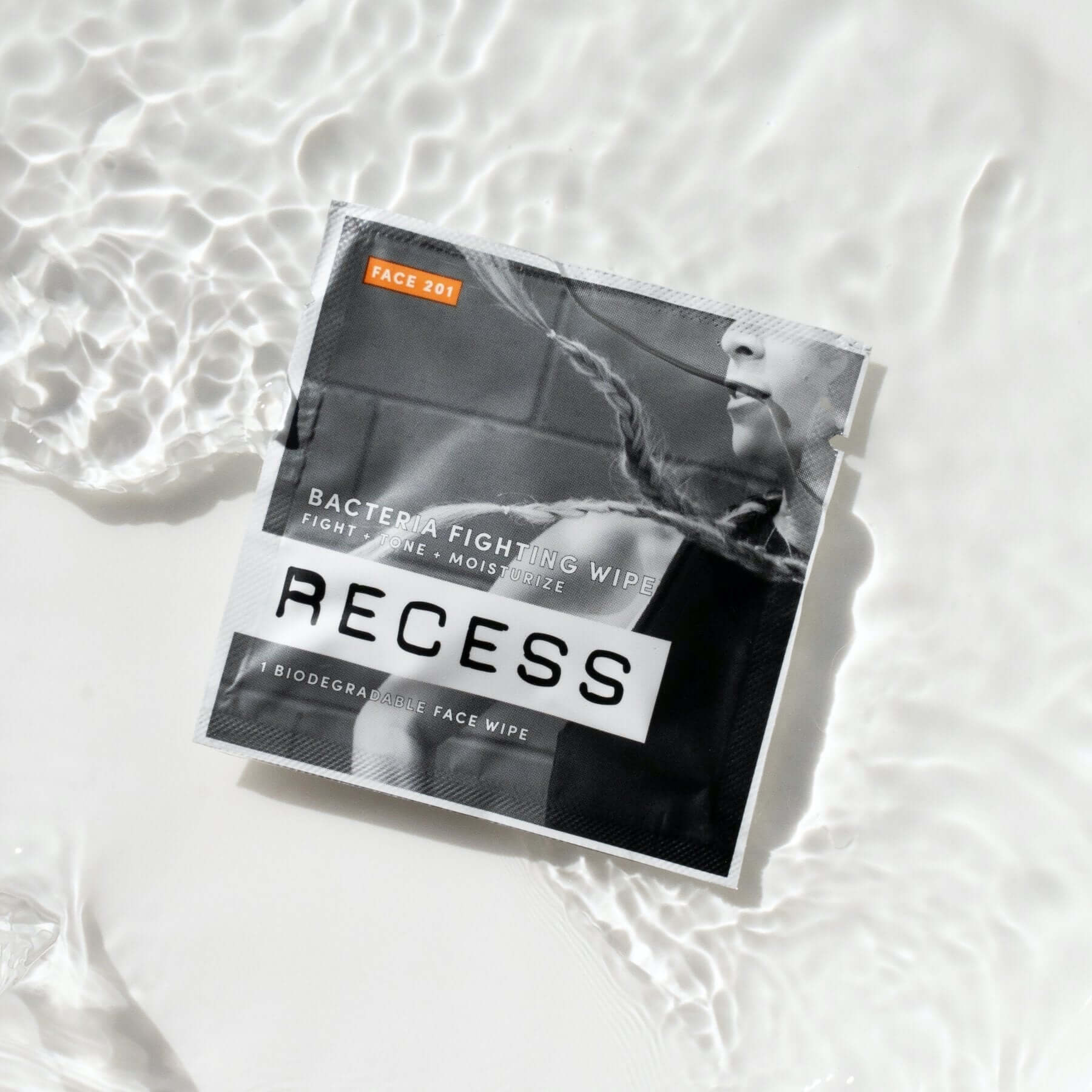 MAIN BENEFITCDC approved ingredient to help kill germs while moisturizing your face.ADDITIONAL BENEFITSAcne preventionControls maskneFight + Tone + MoisturizeRECESS bacteria fighting face wipes help kill germs, remove dead skin cells, sweat + pollution wh