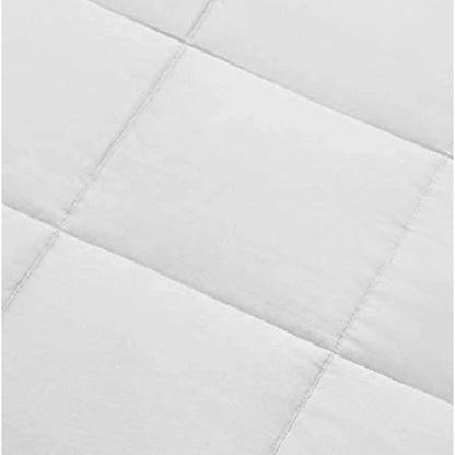 Experience the cloud-like luxury Our 100% bamboo viscose duvet comforter—crafted for ultimate comfort and all-season breathability. Naturally cooling and moisture-wicking, it keeps you dry and cozy, night after night. Sleep better, knowing you’ve chosen a