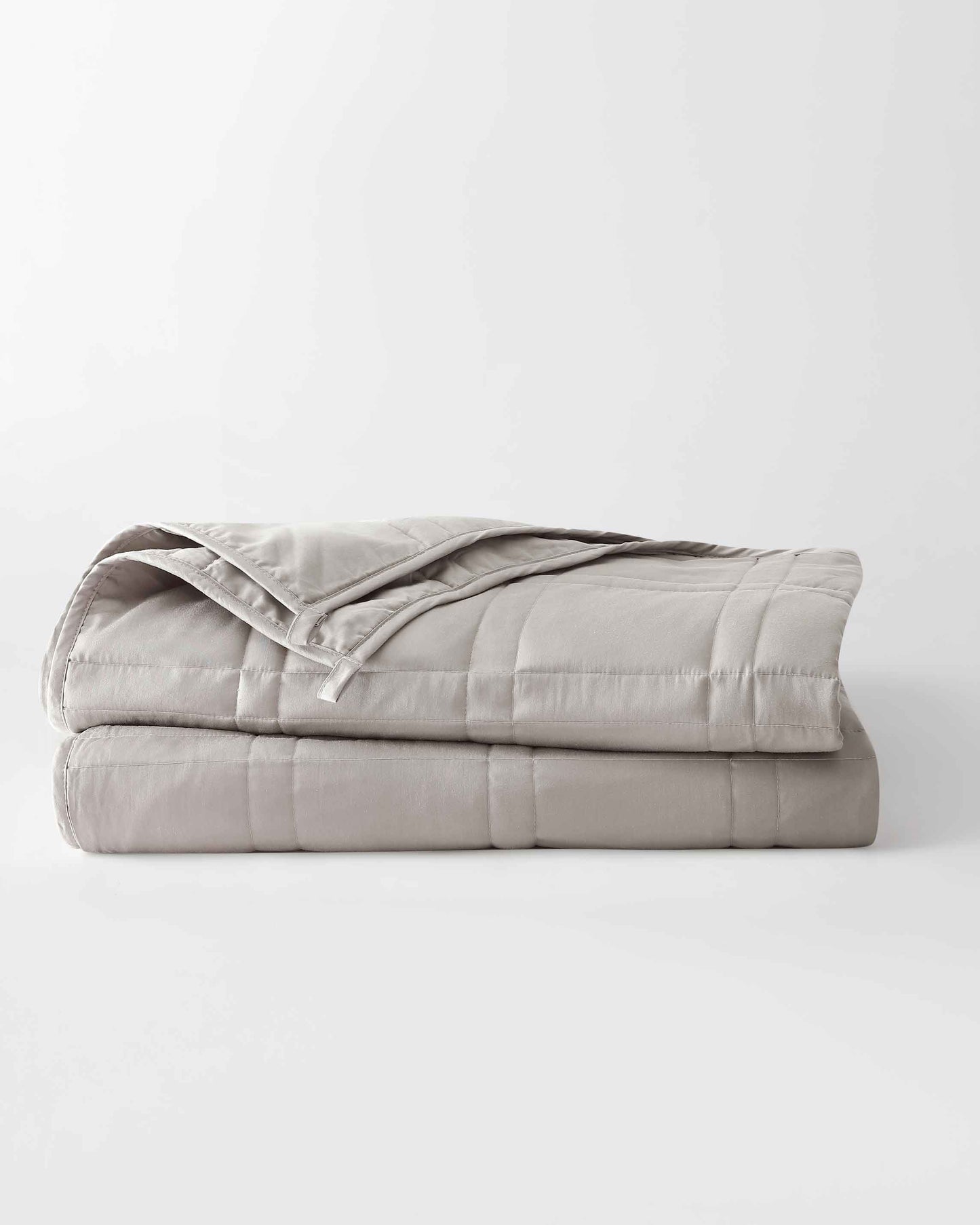 Good nights and better days from here on out, with our best-selling weighted blanket. Science-backed, sustainably-made, in super-soft washable cotton—for a blanket that feels like a hug, right when you need one.
