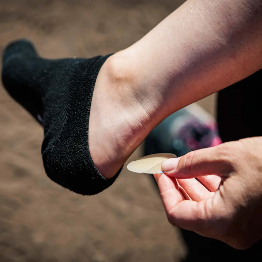 Blister Treatment for Hand, Feet, Heel and Toe Relief The KT Health Blister Treatment Patch is designed specifically to protect and promote healing of blisters on feet, especially on high-friction areas like the heel and toe, during athletic activity and