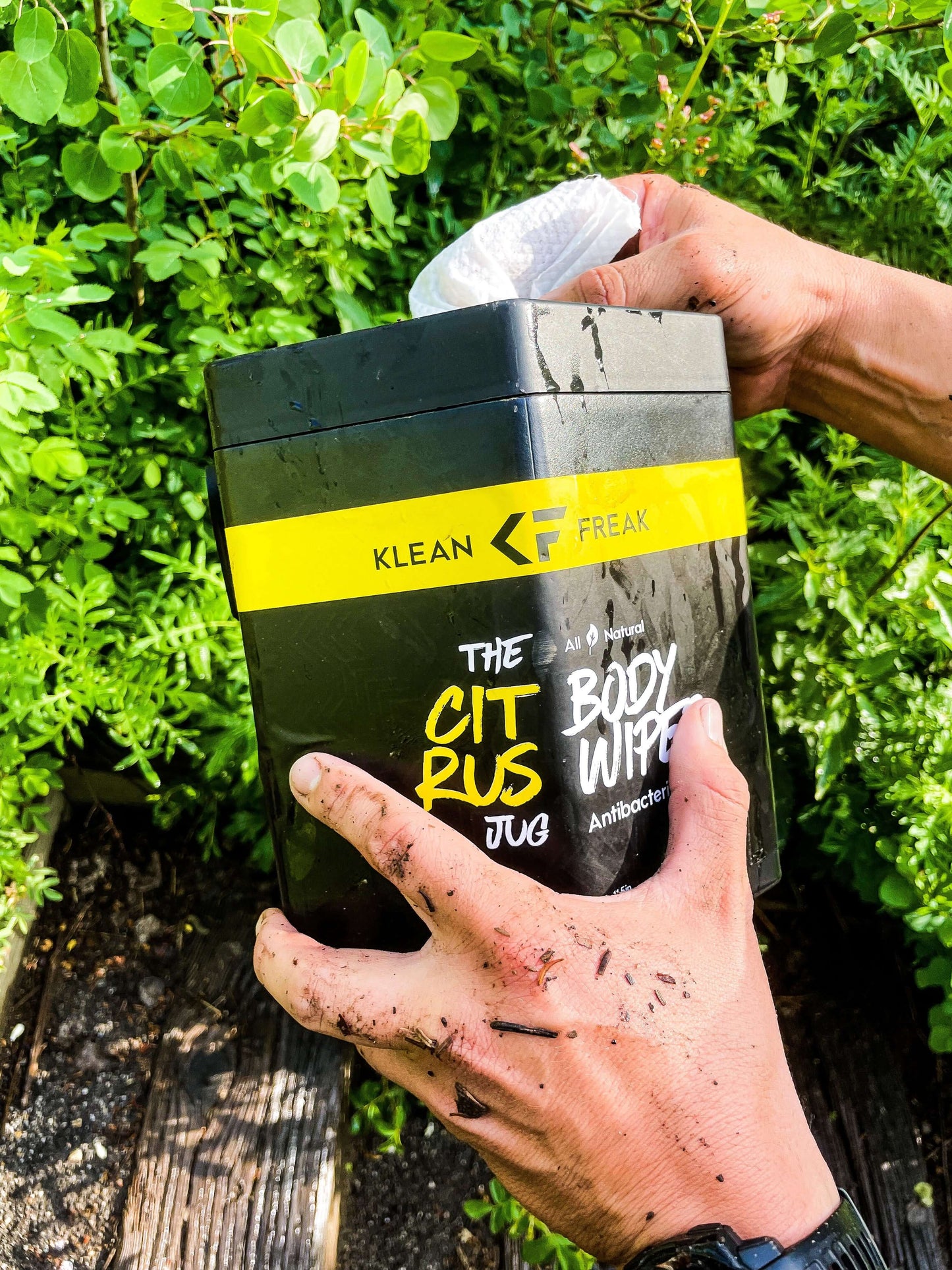 The Jug...made for all of those high traffic areas. Have your own in house gym, kids or going camping? Maybe you want this jug under your sink just because you are that big of a Klean Freak. Jug Details 120 wipes (all wipes in same bag) 6”x11” size wipe 7