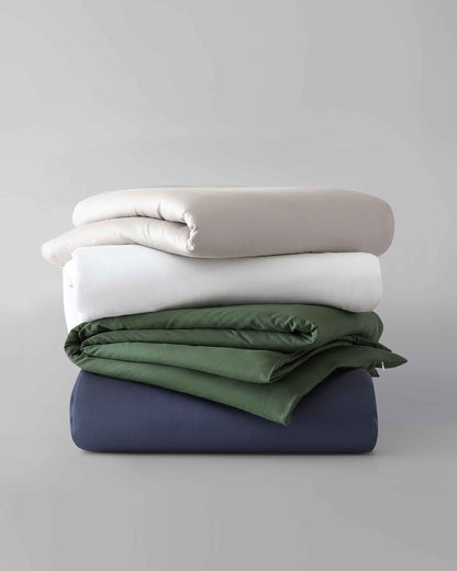 A perfect fit for our 12lb Weighted Throw or 15lb & 20lb Weighted Blankets (note, not the Comforters!) Our cool, easy-to-wash, cotton cover protects your Baloo with style and ease - without adding heat!