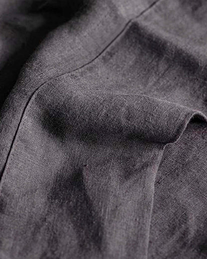 Protect your weighted blanket, throw, or comforter with an easy-to-wash, cool, and breathable linen cover. Perfectly sized to fit our weighted blankets and comforters, our European linen is stonewashed for softness and of the highest quality. Queen and Ki