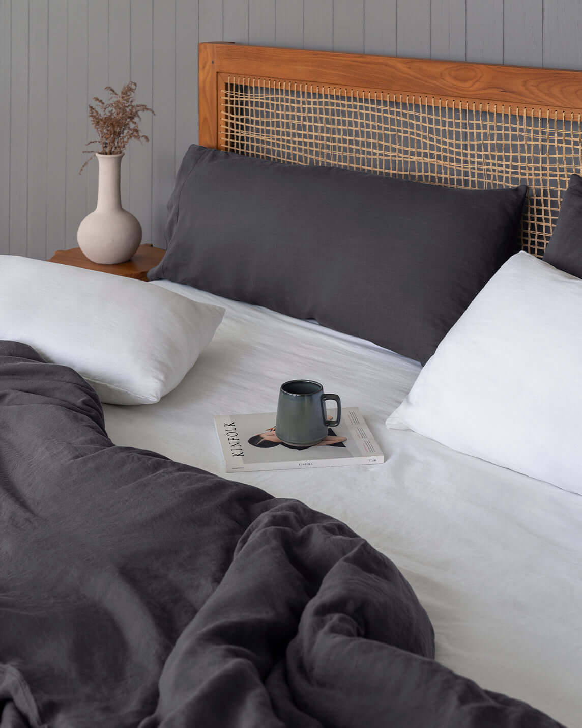 Protect your weighted blanket, throw, or comforter with an easy-to-wash, cool, and breathable linen cover. Perfectly sized to fit our weighted blankets and comforters, our European linen is stonewashed for softness and of the highest quality. Queen and Ki