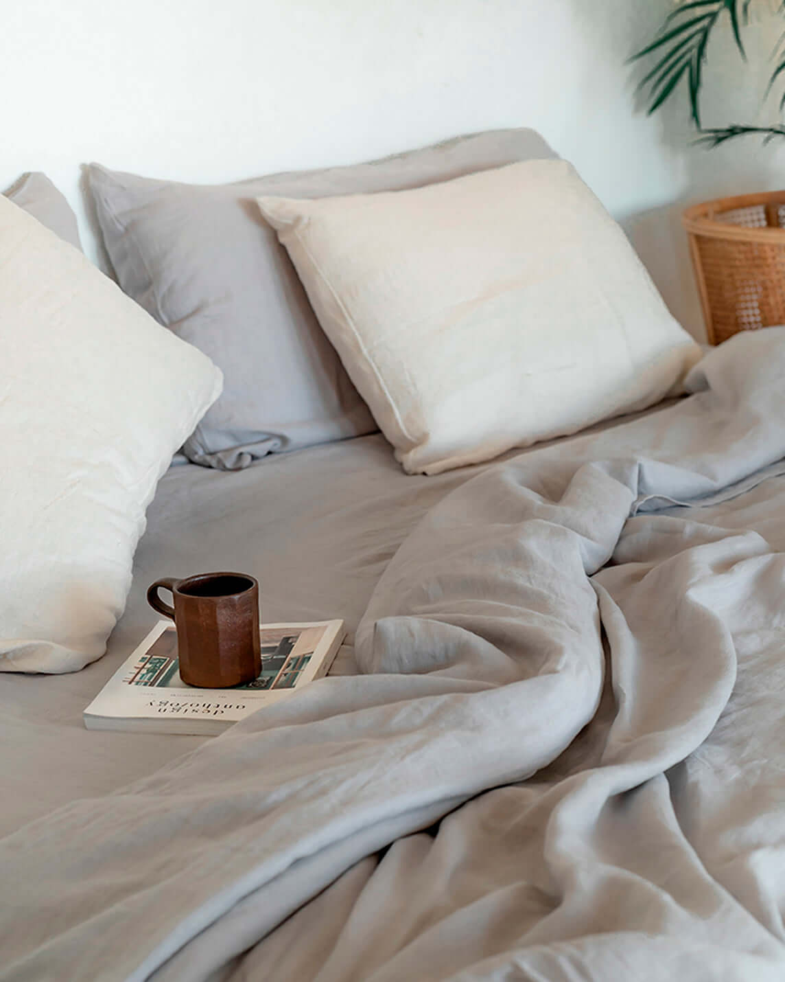 Protect your weighted blanket, throw, or comforter with an easy-to-wash, cool, and breathable linen cover. Perfectly sized to fit our weighted blankets and comforters, our European linen is stonewashed for softness and of the highest quality. Queen and Ki