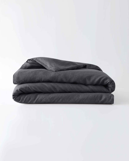 Protect your weighted blanket, throw, or comforter with an easy-to-wash, cool, and breathable linen cover. Perfectly sized to fit our weighted blankets and comforters, our European linen is stonewashed for softness and of the highest quality. Queen and Ki