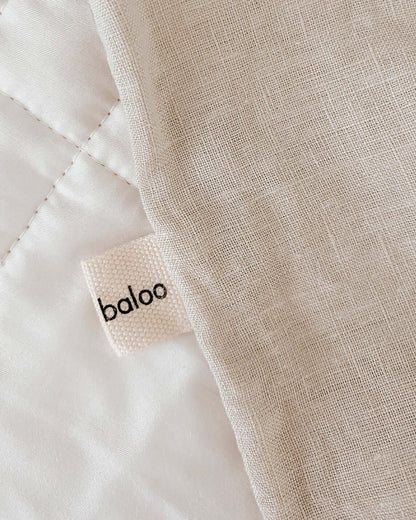 Protect your weighted blanket, throw, or comforter with an easy-to-wash, cool, and breathable linen cover. Perfectly sized to fit our weighted blankets and comforters, our European linen is stonewashed for softness and of the highest quality. Queen and Ki