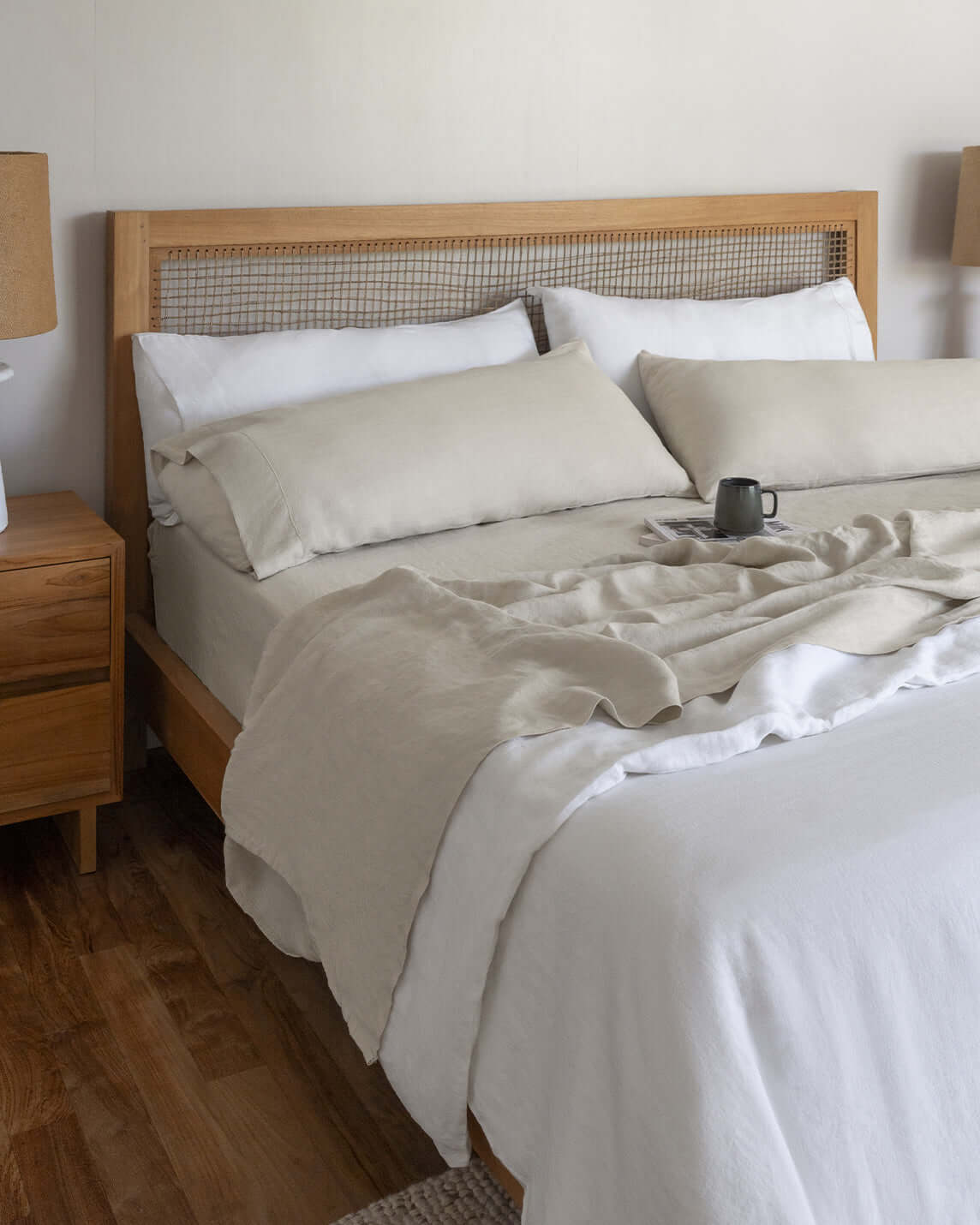 Protect your weighted blanket, throw, or comforter with an easy-to-wash, cool, and breathable linen cover. Perfectly sized to fit our weighted blankets and comforters, our European linen is stonewashed for softness and of the highest quality. Queen and Ki