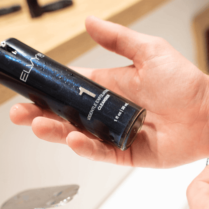 Scrub away yesterday! Dirt, grime, and yesterday's regrets? Wash them all away. Our cleanser isn't just about cleaning; it's about starting fresh. Every. Single. Day. Clean It Up. What it’s going to tackle: Buildup or oiliness Rough texture Clogged pores