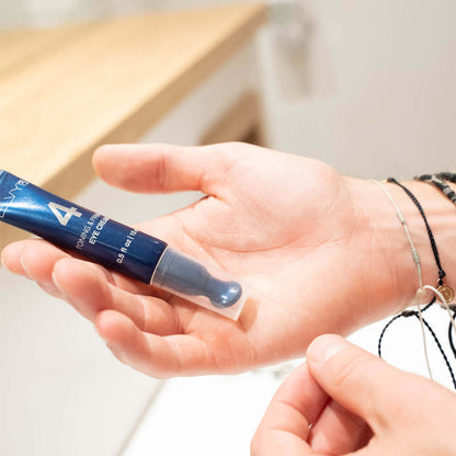 Late nights, early mornings, and binge-watching sessions take a toll. Our eye cream ensures you always look like you've had a full 8 hours, even when you're running on 3. Skip the baggage. What it’s going to tackle: Dark circles Puffiness and bags Dryness