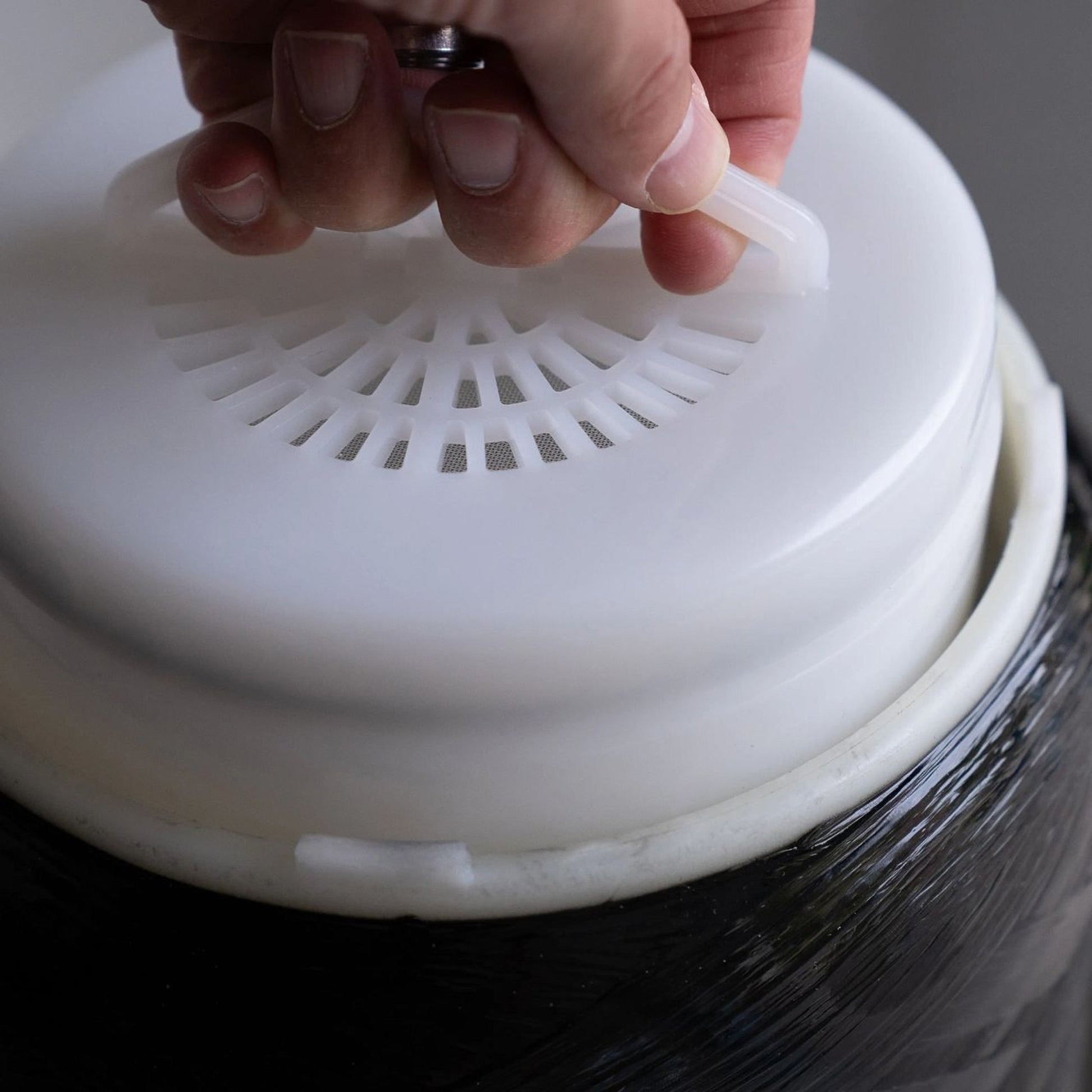 Protection from Chlorine & Unpleasant Odors Ensure clean, fresh-tasting water throughout your entire home with the Echo Whole Home Water Filtration System, powered by Crusader. Designed to effectively reduce chlorine, and unwanted tastes and odors, this a