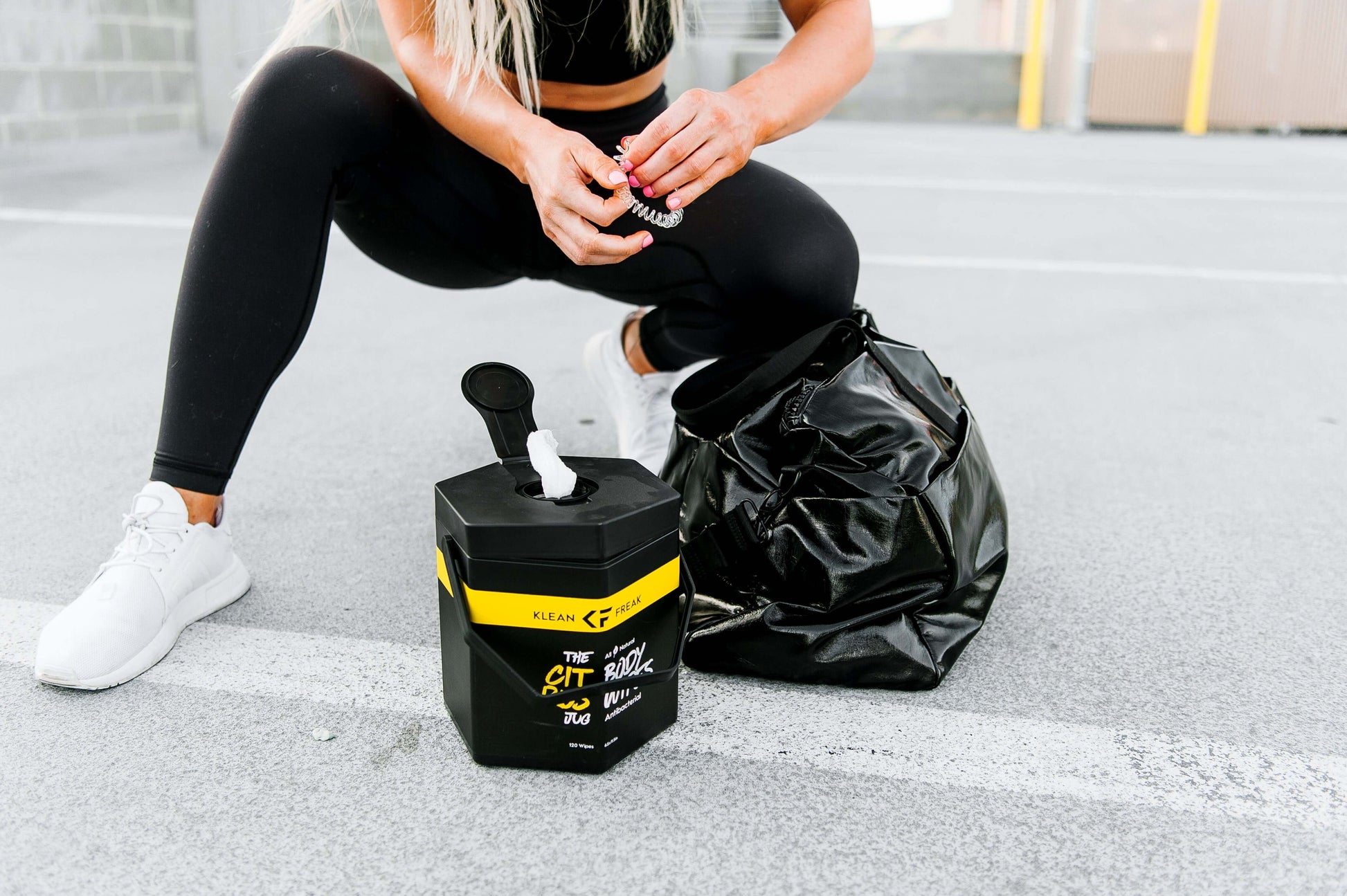 The Jug...made for all of those high traffic areas. Have your own in house gym, kids or going camping? Maybe you want this jug under your sink just because you are that big of a Klean Freak. Jug Details 120 wipes (all wipes in same bag) 6”x11” size wipe 7