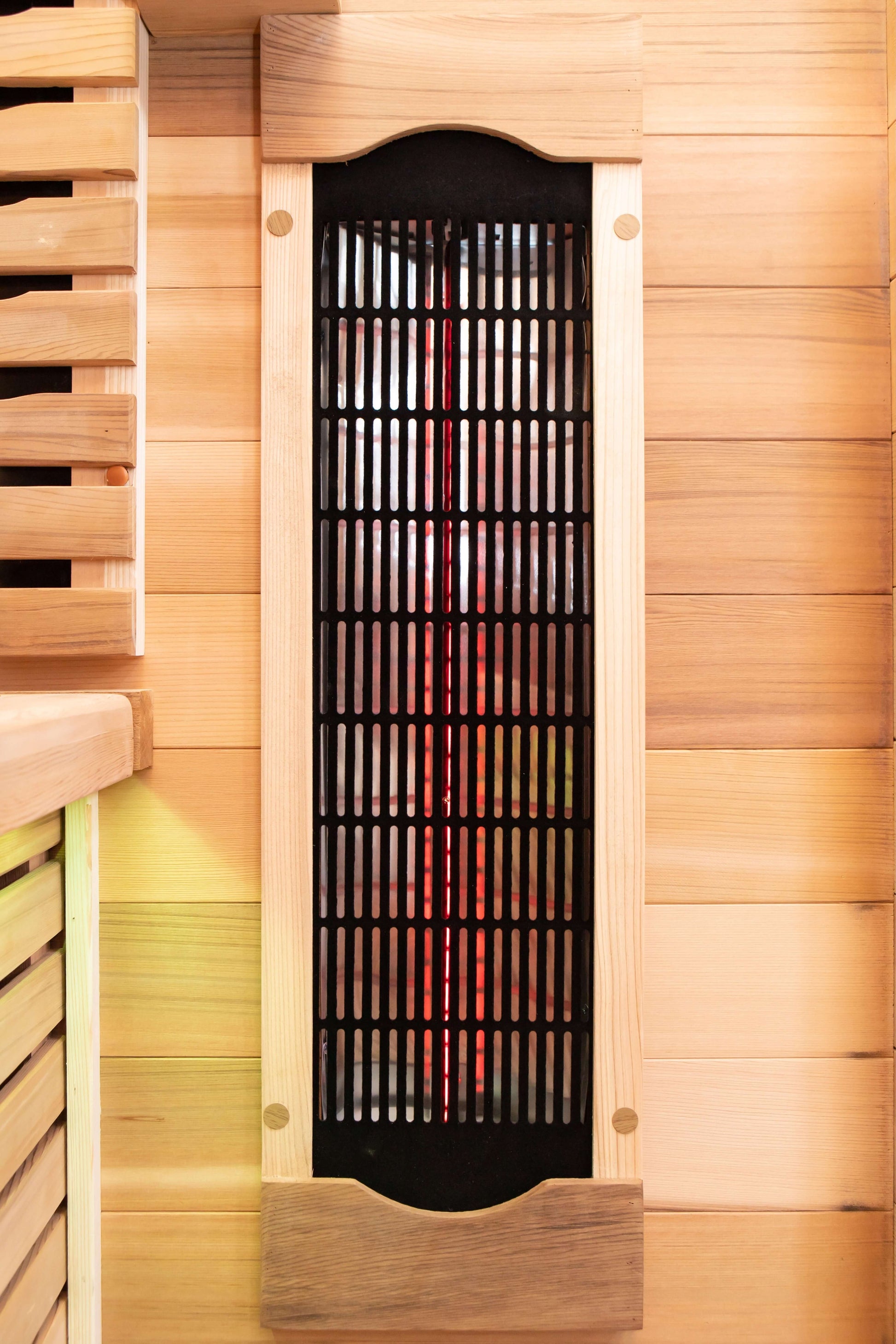 Reach the Peak of Wellness with Rainier Luxury. Performance. Precision. All in one. Introducing the Peak Saunas Rainier—a 1-person infrared sauna meticulously crafted for those who demand more from their wellness routine. Built from stunning Canadian red