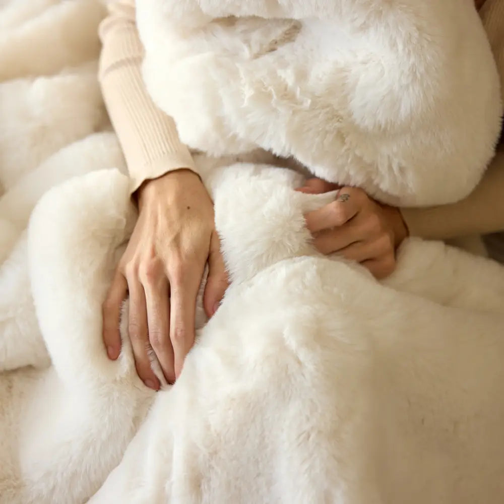Snuggle Luxe Blanket