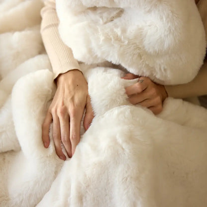 Snuggle Luxe Blanket