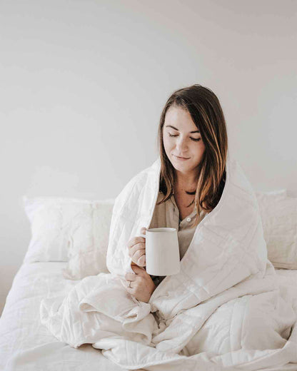 Good nights and better days from here on out, with our best-selling weighted blanket. Science-backed, sustainably-made, in super-soft washable cotton—for a blanket that feels like a hug, right when you need one.