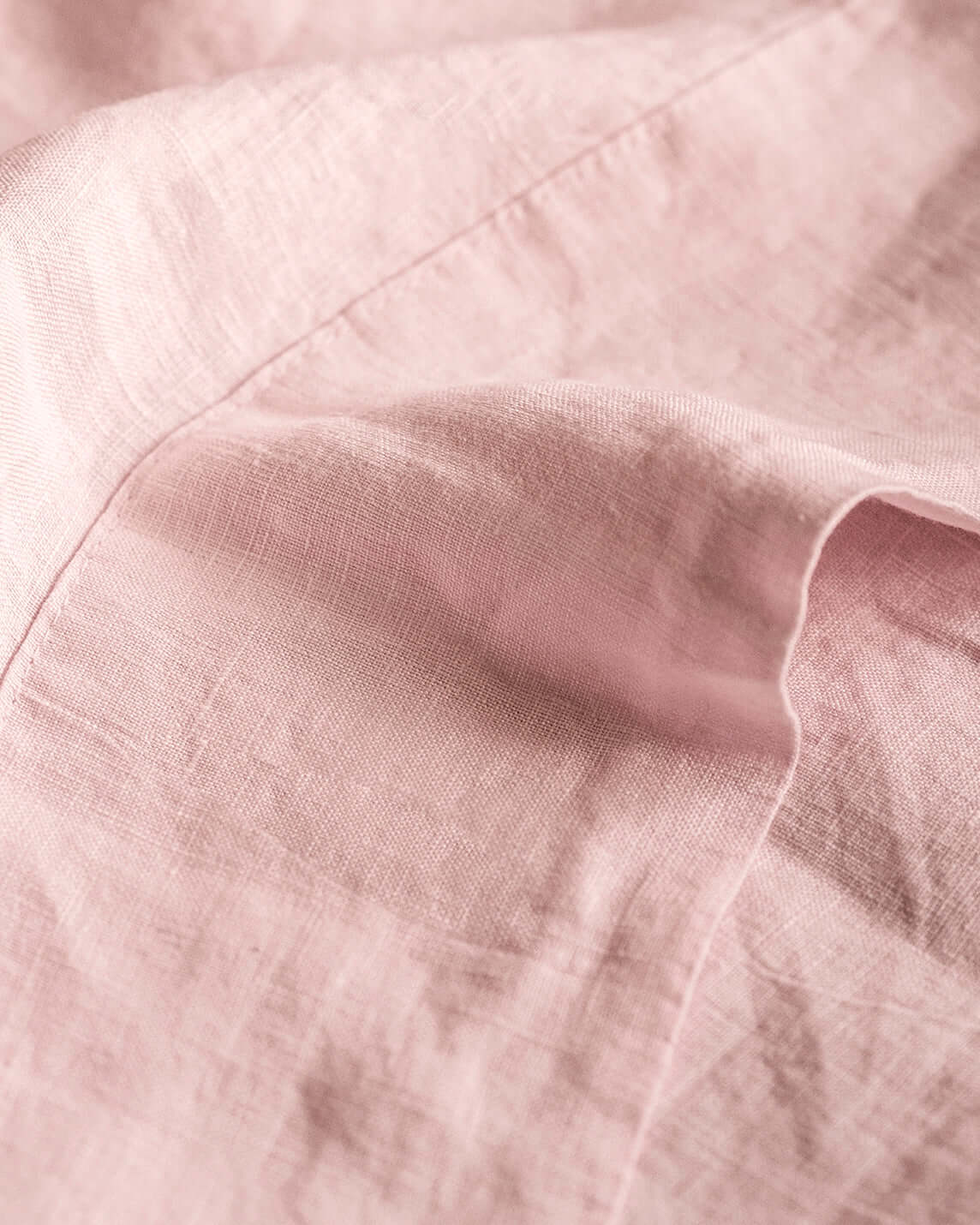 The perfect complement to your Baloo weighted blanket and duvet, crafted with the highest quality European linen.