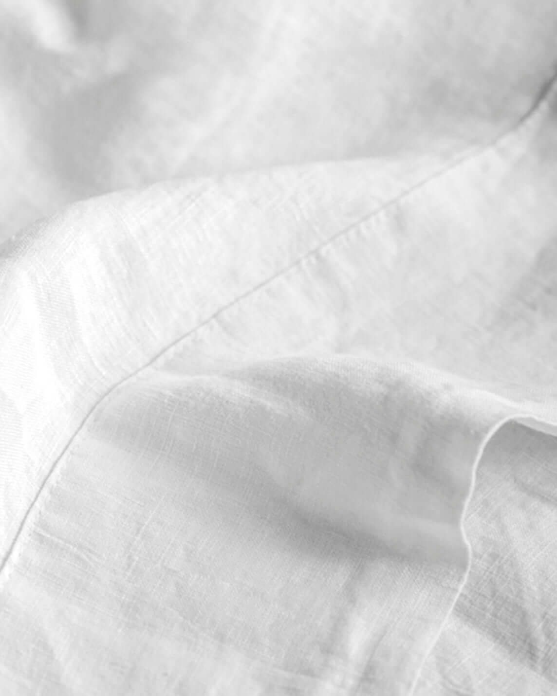 The perfect complement to your Baloo weighted blanket and duvet, crafted with the highest quality European linen.