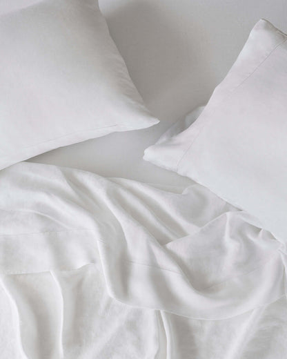The perfect complement to your Baloo weighted blanket and duvet, crafted with the highest quality European linen.
