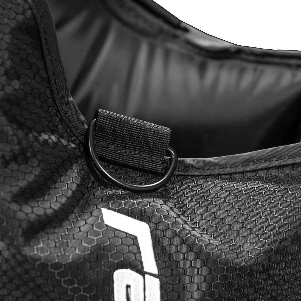 Engineered to revolve around our best-in-class REGEN unit, the complete pack includes industry-leading compression boots, hips and arm designed for individuals who prioritize recovery and aim for peak performance in record time.