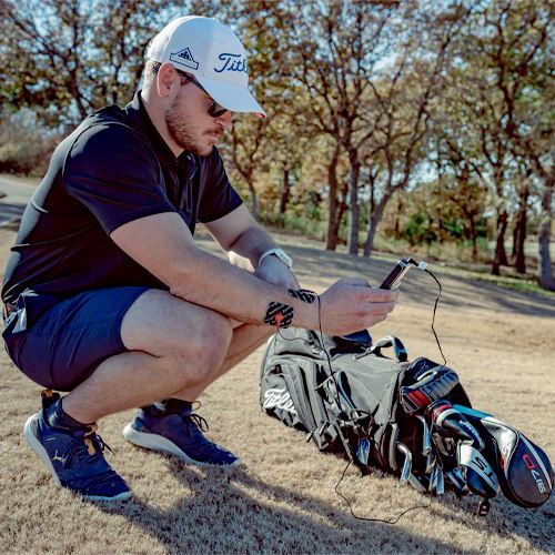 The features of the PlayMakar® SPORT Muscle Stimulator make it versatile and portable electric tens and ems units without sacrificing power. This system comes with 10 pre-set programs designed to help improve the quality of muscle warm-up, build strength,