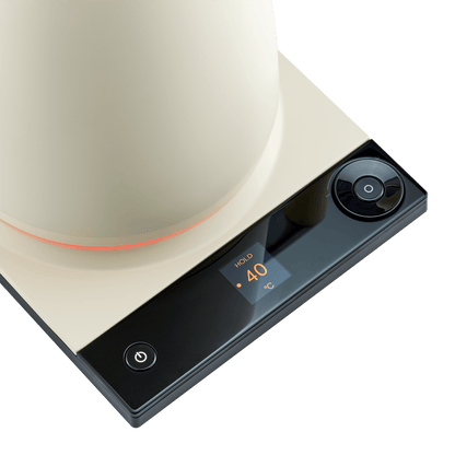 We all know that the perfect cup of tea or coffee is only as good as the water it's made with. And while most of us are content to let our trusty kettle do its job, sometimes we crave something a little extra. That's where the Luna Electric Tea Kettle com