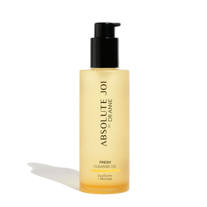 Embark on a skincare journey inspired by Japanese and Korean beauty rituals with our facial oil cleanser. This gentle yet powerful facial cleansing technique starts with our Sunflower & Moringa Fresh Cleanse Oil, a solution designed to remove impurities,