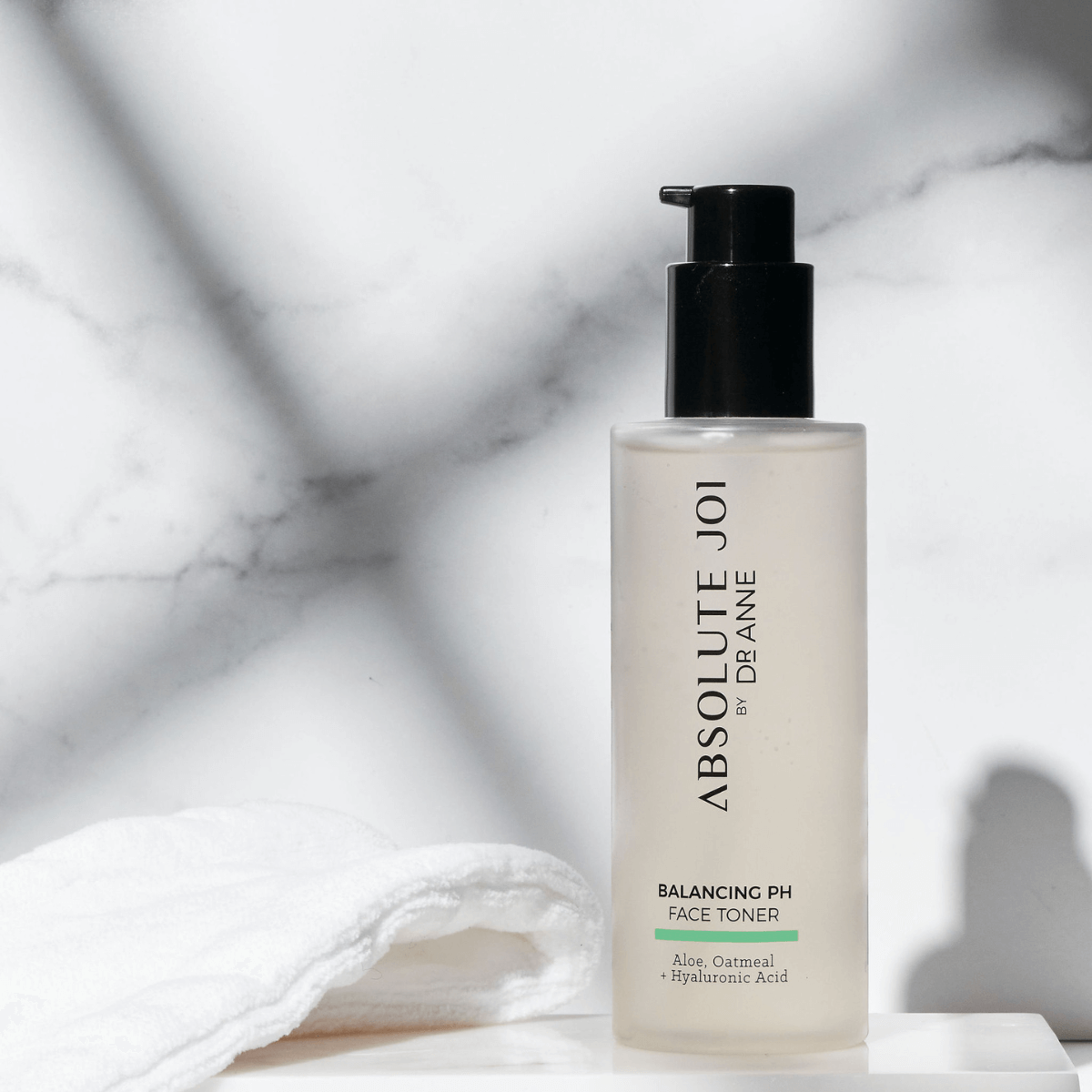 Experience the ultimate skin refreshment with our hydrating, pH-balancing face toner. This alcohol-free toner is specifically formulated to replenish and balance your skin after cleansing, leaving you with a revitalized and harmonious complexion. Our uniq