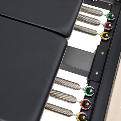 The Twin Reformer from Elina Pilates offers a multitude of benefits, highlighting its exceptional versatility that makes it the perfect choice to stimulate your creativity and keep your Pilates workout always fresh. With its double carriage design and res