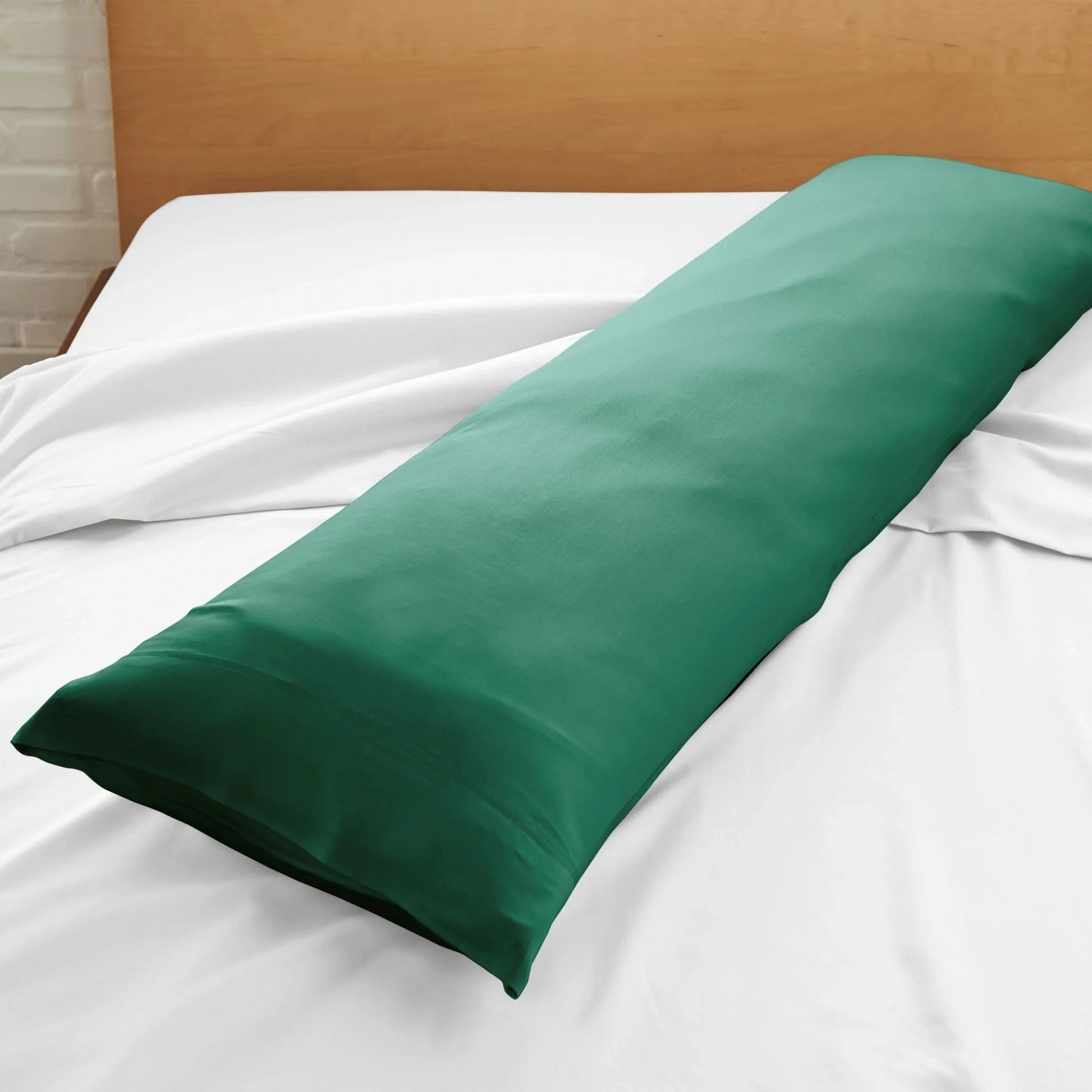 Luxuriously soft, naturally breathableOur Cooling Bamboo Body Pillowcases offer silky-smooth comfort with year-round breathability. Crafted from hypoallergenic, moisture-wicking bamboo fabric, they help regulate temperature, resist allergens, and keep you