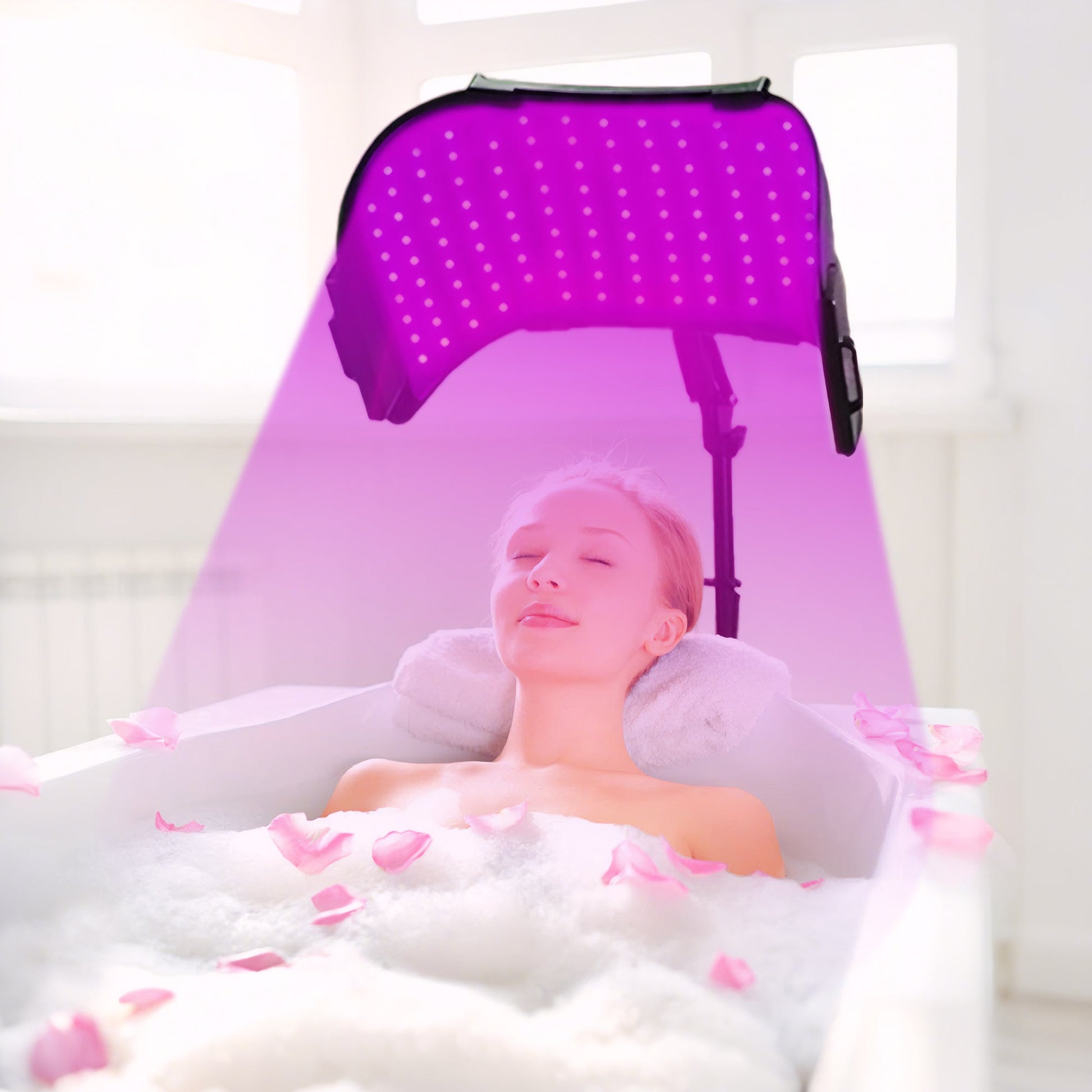 The Flexible Five LED Light Therapy Lamp Panel from LumyHealth is a versatile and powerful light therapy device designed to enhance your wellness routine. Featuring five adjustable panels, this lamp offers customizable coverage to target specific areas of