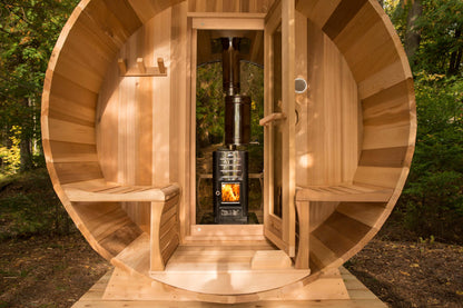 The SAUNA EVOLUTION Barrel Sauna Serenity Nature Air 4 is a natural oasis designed for relaxation and rejuvenation. Made from high-quality solid wood, this wooden sauna is the perfect way to connect with nature while enjoying the benefits of sauna therapy