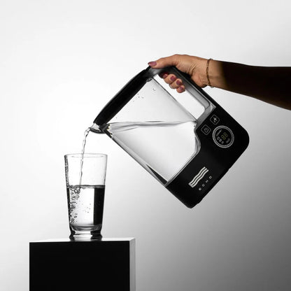 The Echo Hydrogen Water Pitcher infuses water with hydrogen molecules to support hydration and wellness, providing an enjoyable and refreshing water experience for the whole family. This sleek and user-friendly hydrogen water machine uses advanced technol