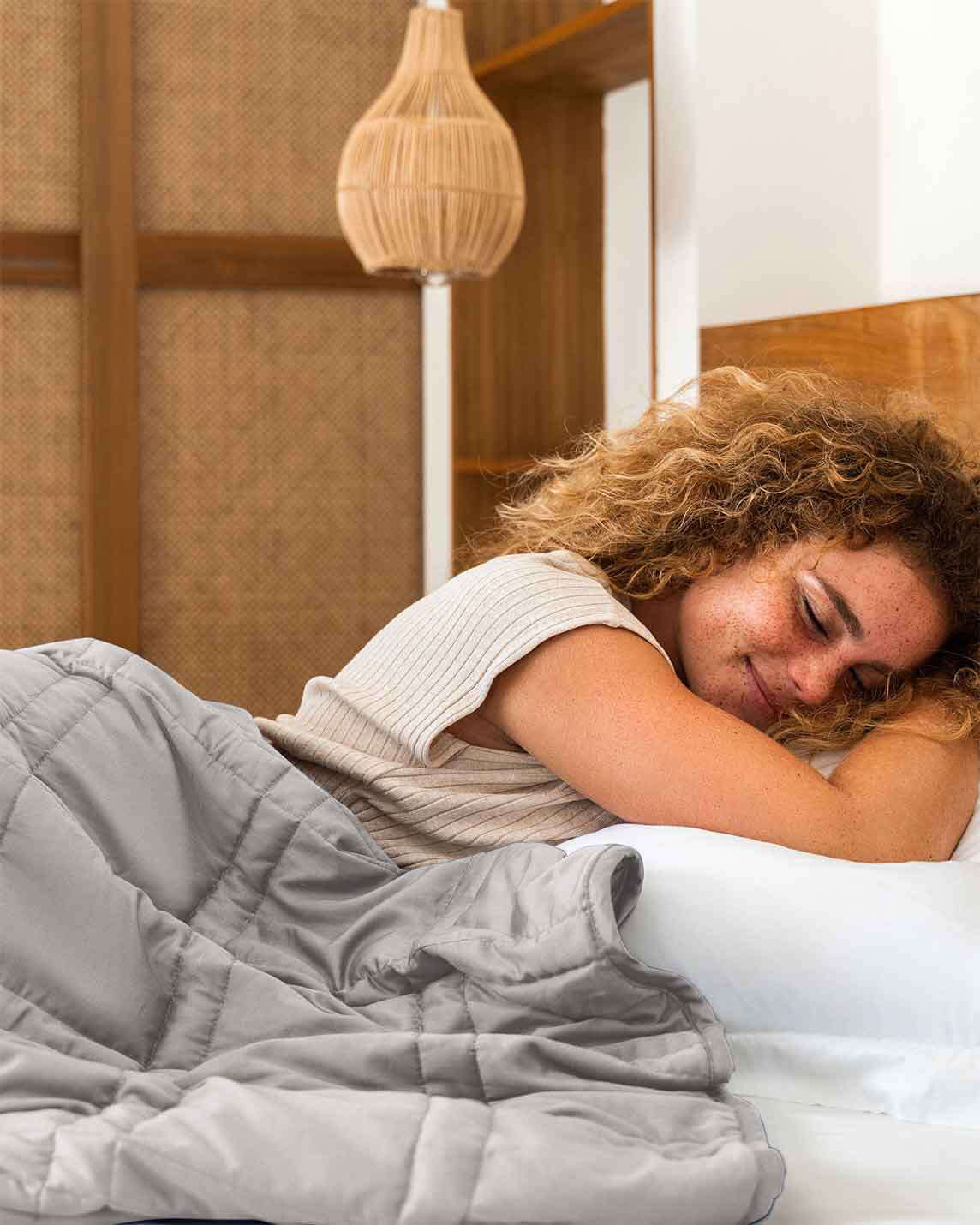 The Baloo weighted comforter molds to your body like a gentle hug, enveloping the entire bed in a cozy, comfy cocoon. Science-backed and sustainably-made, in super-soft washable cotton, the comforter's larger size makes it ideal for sharing.