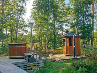 Experience the charm of our wooden cabin sauna, designed with you in mind. This compact yet spacious circular sauna is a versatile gem that can easily find its place in any corner of your garden. It's not just a sauna; it's your personal oasis. Key Featur
